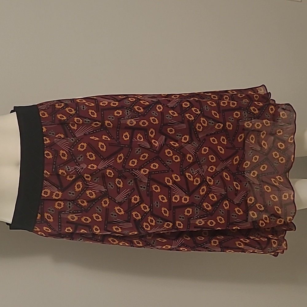 Lularoe Lovely Lola Print Skirt Small NWT